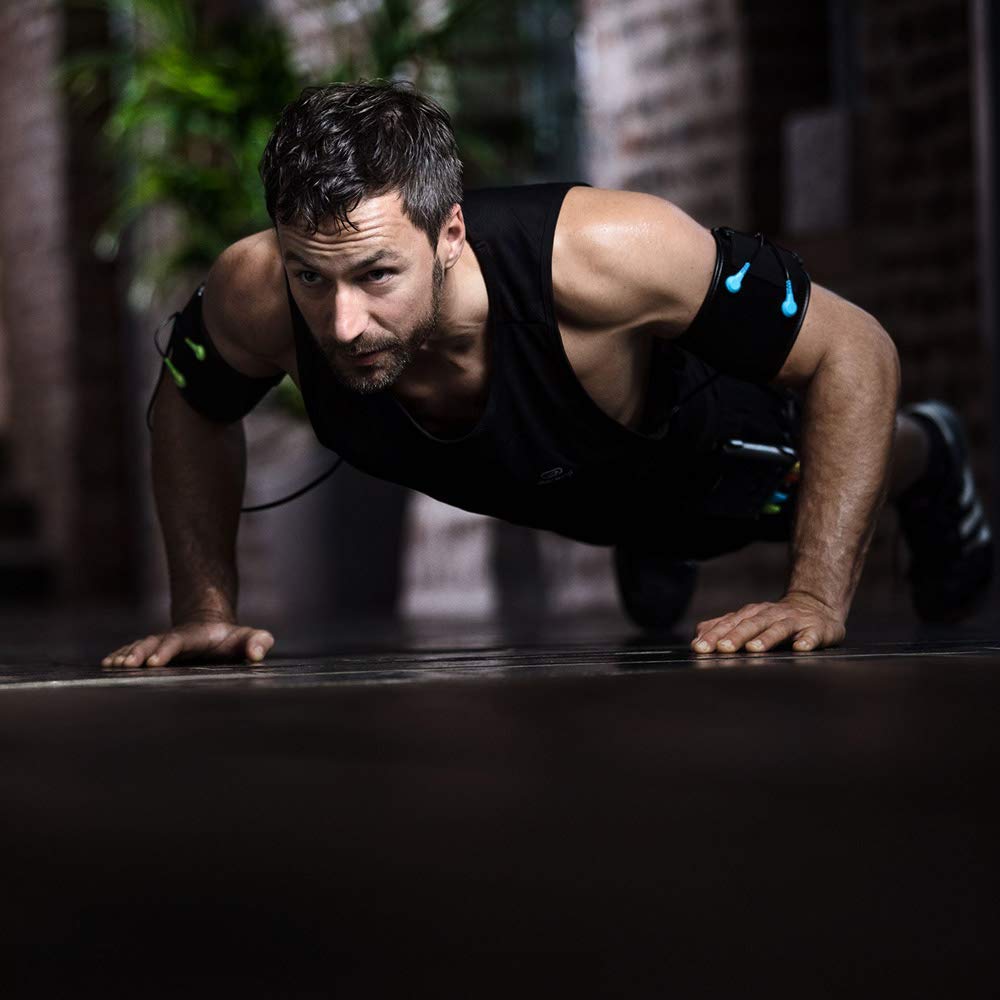 Beurer EM 95 EMS homeSTUDIO électrostimulateur musculaire, appareil d'entraînement EMS haut de gamme pour la maison avec app et Virtual Coach, brassards et électrodes inclus