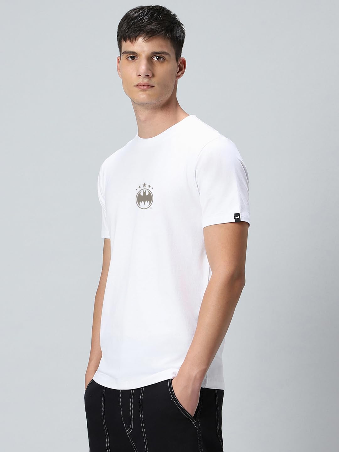 Bewakoof X DC Camiseta de algodón con estampado gráfico para hombre Corte regular de manga media larga y cuello redondo | Camiseta para hombre | Camiseta de algodón para hombre | Camisetas para hombre
