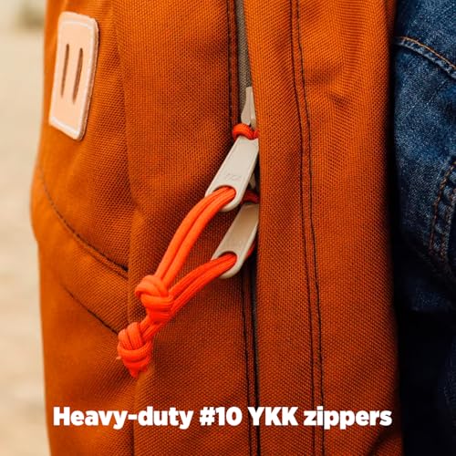 Image of Topo Designs Daypack Classic - Khaki /Black