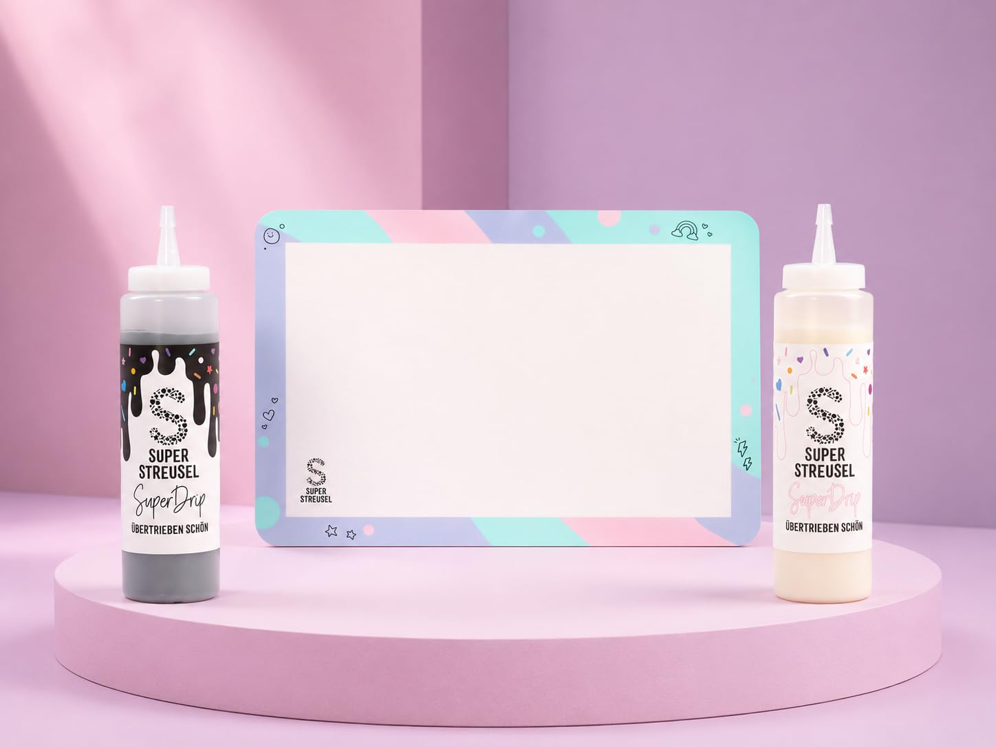 Super Streusel SuperDrip Schwarz & Weiß mit SuperBackmatte Bundle - Kuchenglasur & Schokoglasur für DripKreationen, CakeTopper, Torten, Cupcakes & Kekse (600g)