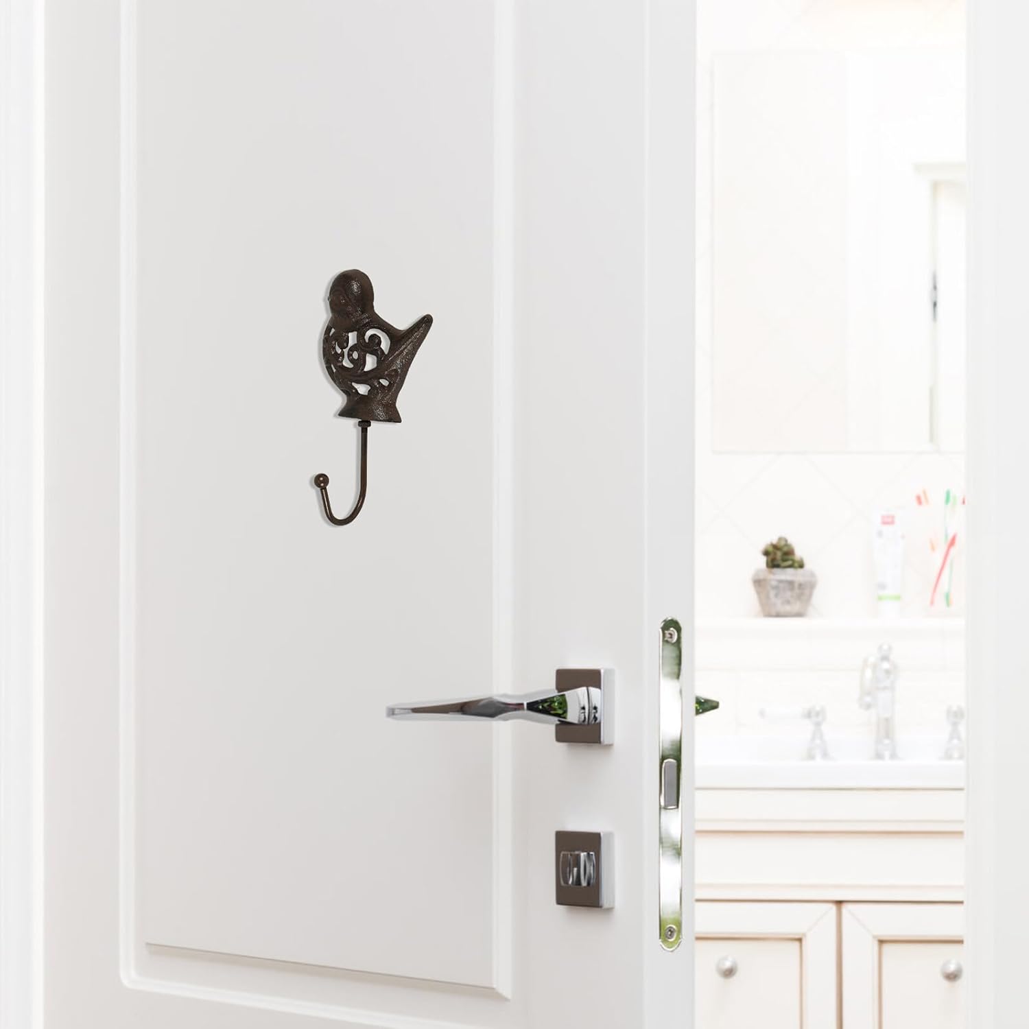 4pcs Cast Metal Avian Wall Coat Hangers Decorative Key and Purse Hooks Vintage Style for Bedroom and Entryway Storage