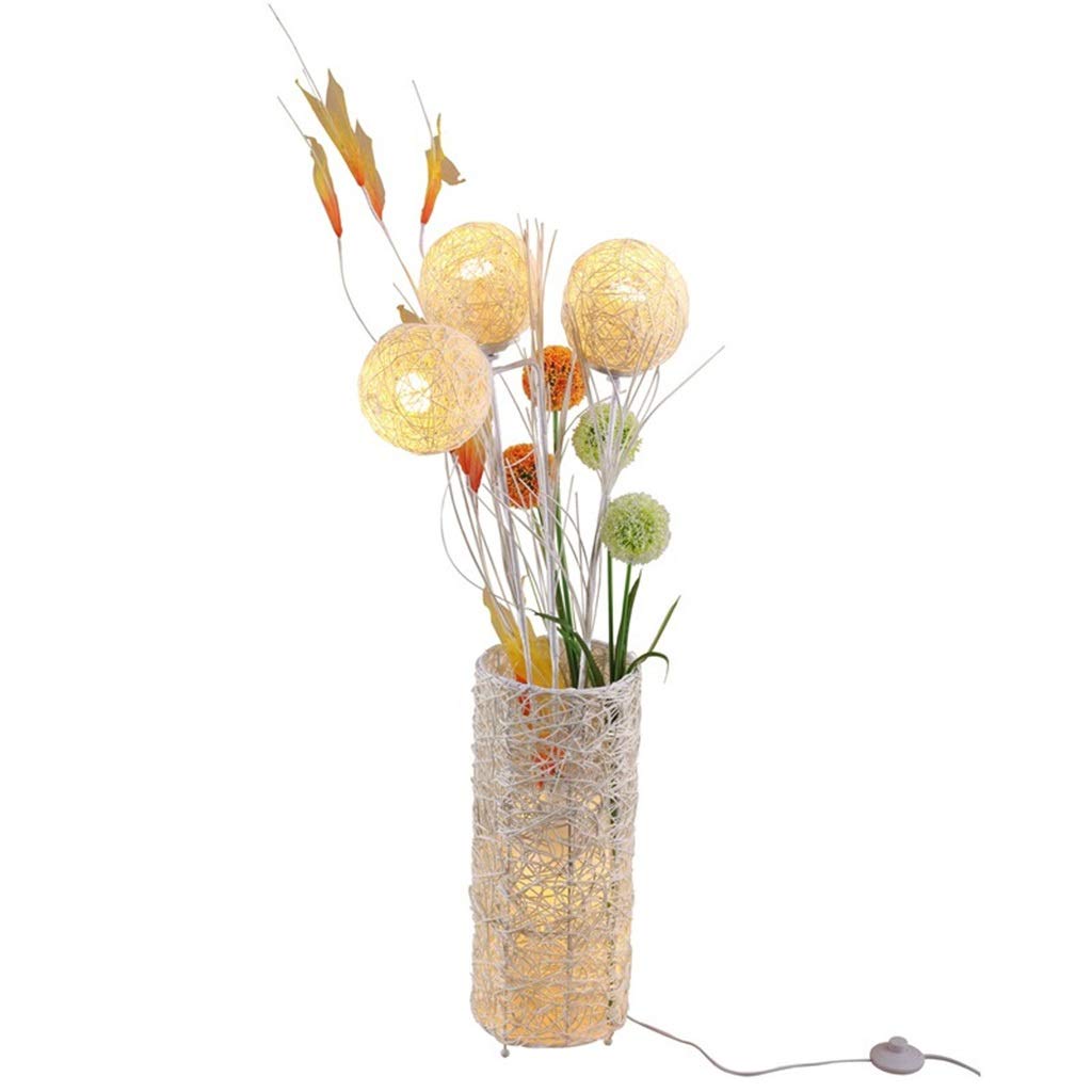 Lampes de plancher fleur pastorale pour un coin canapé de salon chaleureux