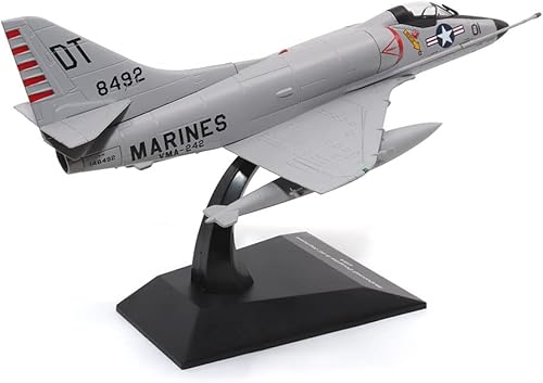 Miniatura 6 de Escala 1:72 Mcdonnell Douglas A-4C Skyhawk - Militaria Diecast por Motorcity Classics