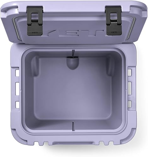 Miniatura 5 de YETI Roadie 48 - Hielera con ruedas y mango retráctil de periscopio