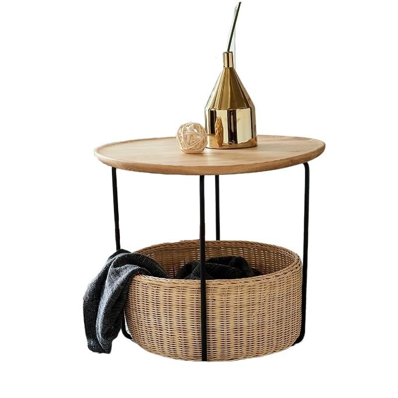 Table à thé en bois avec rangement double couche et détails en rotin tissé