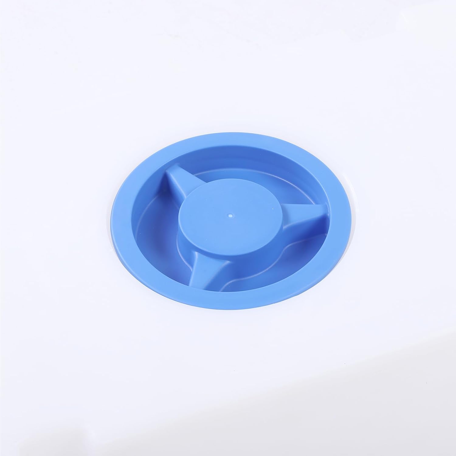 Pssopp RV Water Tank: 17-Gallon Food Grade LLDPE Water Storage for Trailers, Boats, and Campers with Seamless Leakproof Design