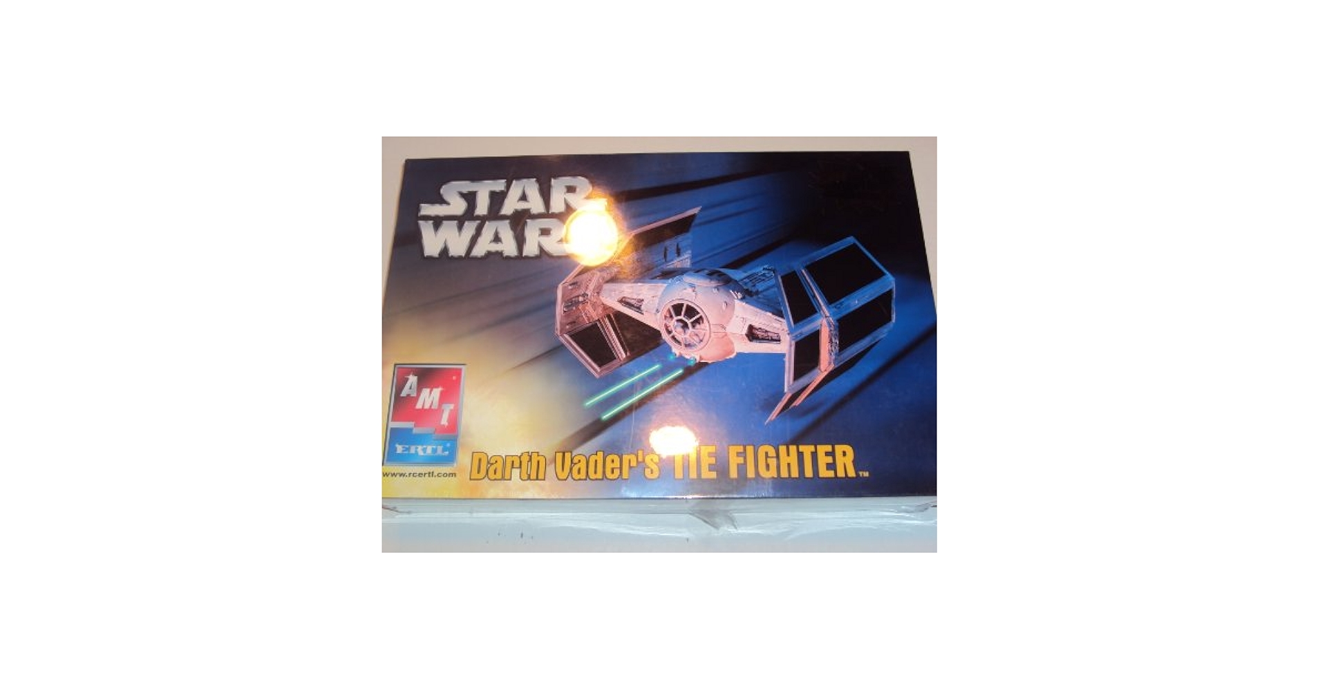 Amazon | プラッツ STARWARS ダース・ベイダー専用TIEファイター