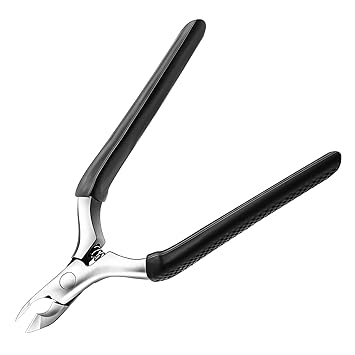 CGBE Cuticle Clipper Professional Cuticle Trimmer Remover Tools, Non-slip Silicone Handle Medical Grade Stainless Steel Cubical Cutter for Dry Skin (Black)