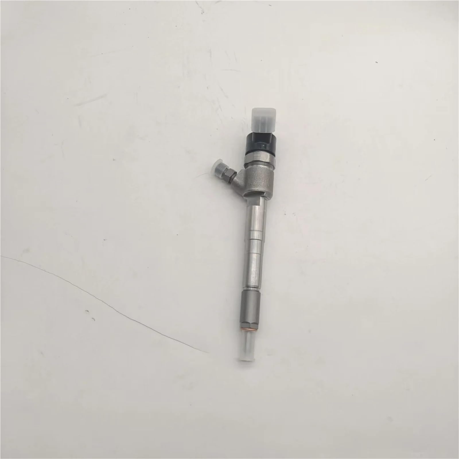 Zbiornik Paliwa Petcock 0445110310 Wtryskiwacz paliwa Diesel pasujący do silnika wysokoprężnego Mahindra Scorpio 2.2L 0305BM0071N /0305BAM00280N