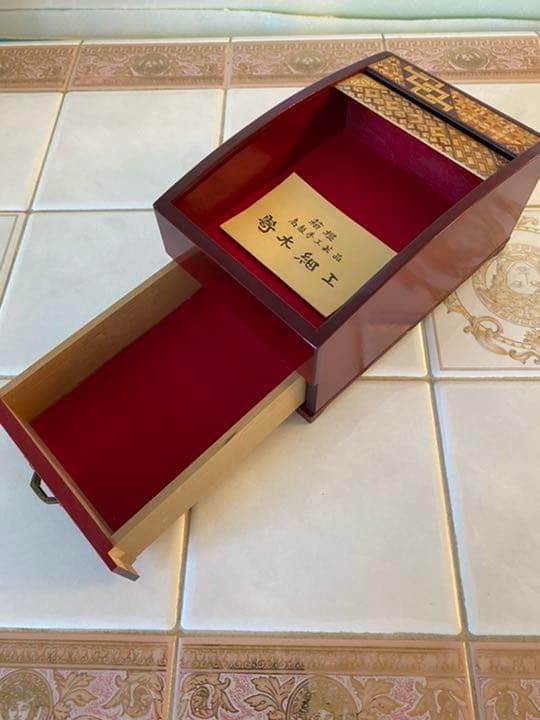 Amazon | 箱根寄木細工 蛇腹式引き出し 仕掛け箱 オルゴール