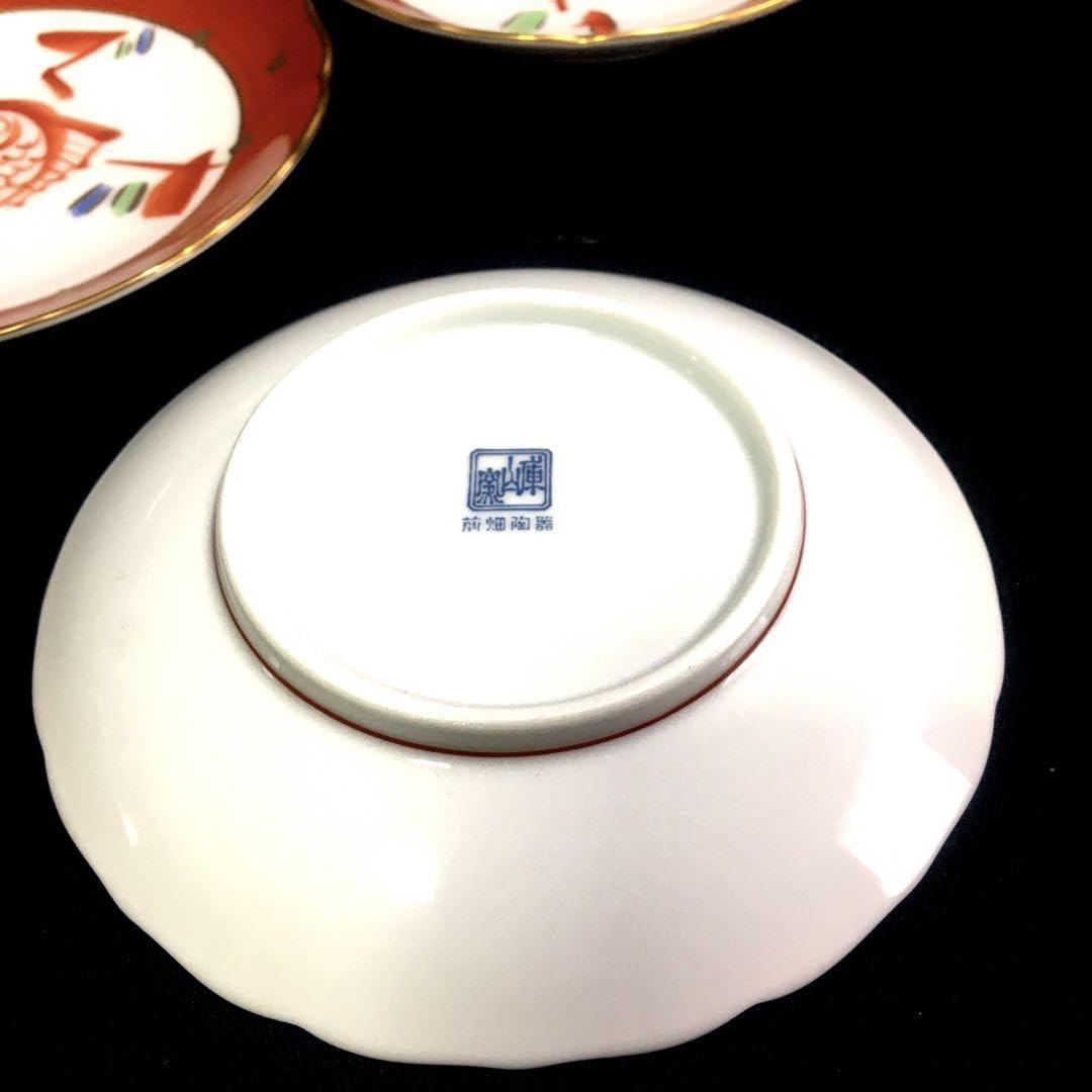 前畑陶器 庫山窯 金花詰 銘々皿揃 6枚セット 金彩 鹿 中皿 和食器 匿名配送 Amazon.co.jp: 前畑陶器 庫山窯 輪花 金彩 めでたい 赤絵 銘々皿 5枚