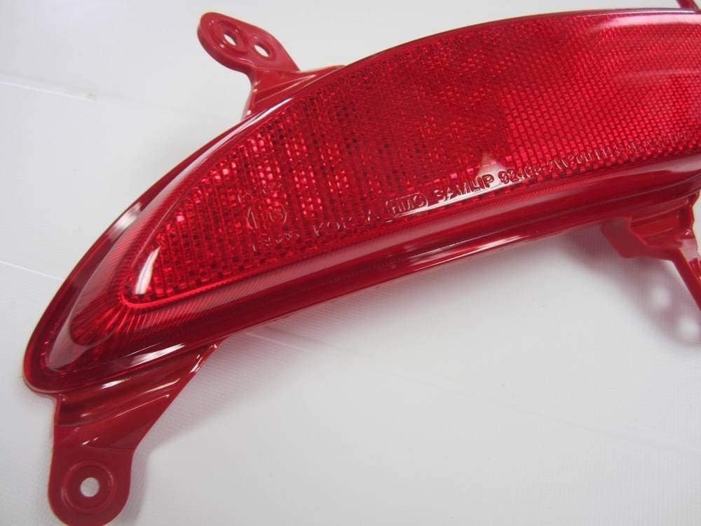Genuine OEM 92405-2W200 Reflector/Reflex - RR LH / 924052W200 for Hyundai Santa Fe 13-16