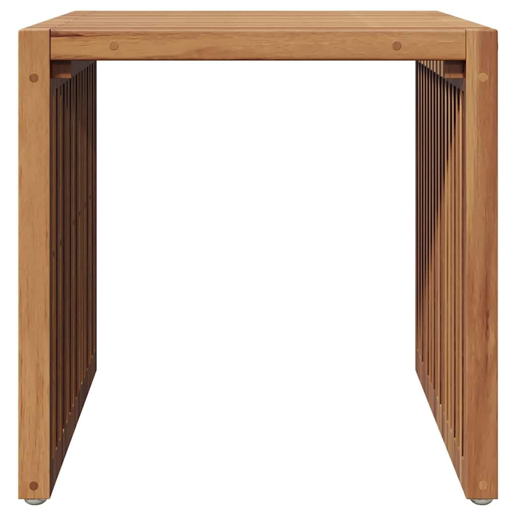 Brązowy drewniany stół ogrodowy z boku, 45 x 45,5 x 45,5 cm, solidny teak, na taras, balkon na zewnątrz, stabilny design, łatwa pielęgnacja, oszczędność miejsca