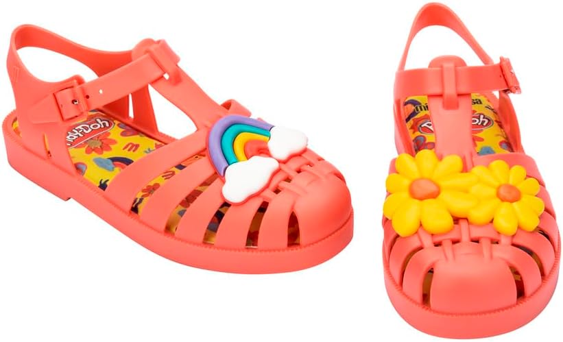 mini melissa Possession Fisherman Jelly Sandal for Toddlers and Girls – Adjustable Buckle Summer Sandals, Waterproof, Bubblegum Scent, Comfortable Beach, Play and Dress Shoes for All Day Wear