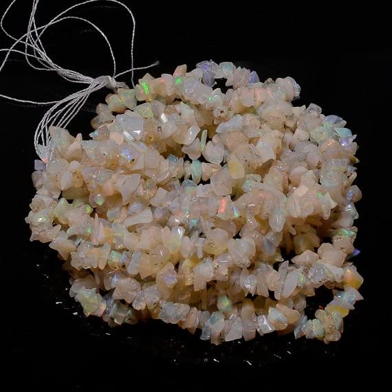 Opale éthiopienne véritable contre les imitations : éclats naturels de 4-5mm pour fil 80cm