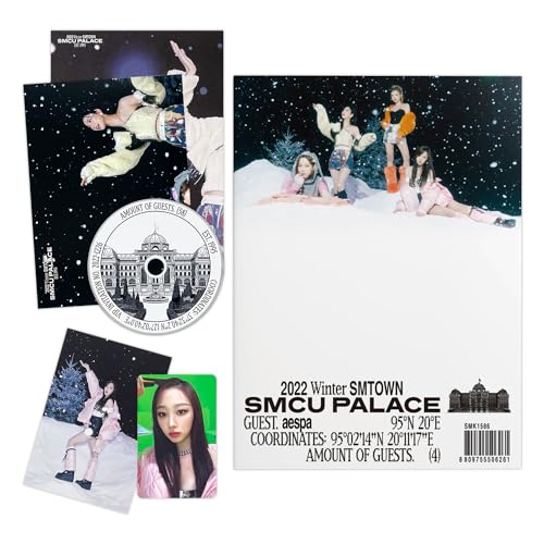 ""SMent „aespa [2022 Winter SMTOWN: SMCU Palace] (Guest. aespa) Fotobuch + CD-R + Textpapier + Fotokarte + Postkarte + gefaltetes Poster + 2 Anstecknadeln + 4 zusätzliche Fotokarten, SMK1586