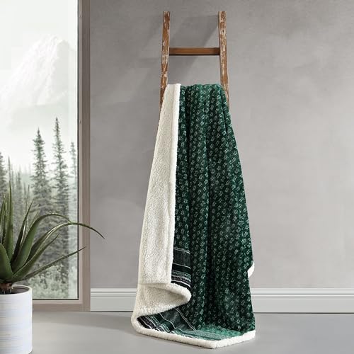 Image of Eddie Bauer - Throw Blanket, Brushed Fleece & Plush Sherpa Soft Bedding, Blanket for Couch & Bed (Fair Isle Green, 50 inch x 60 inch)