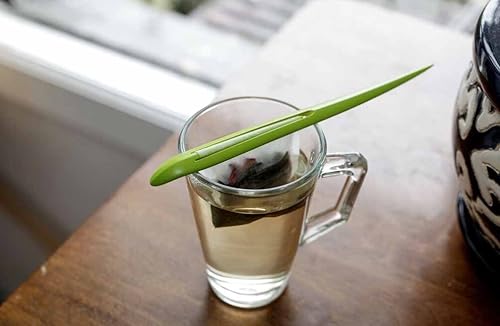 Miniatura 7 de Kikkerland mono infusor de té y charola de goteo, Tubo, Transparente