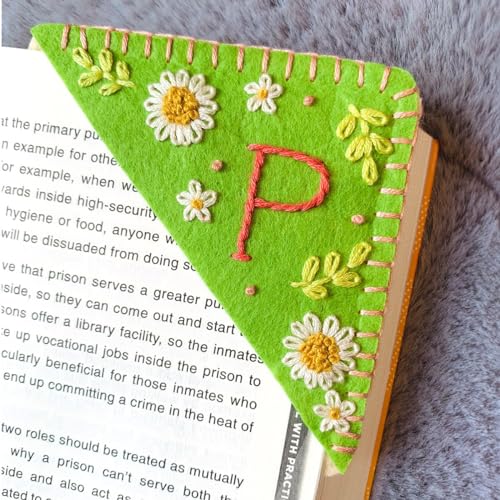 Personalized Hand Embroidered Corner Bookmark, Bookmarks for Women, Personalized Bookmark for Book Lovers, Cute Flower Book Mark by HNQCPCVU (P, Green)