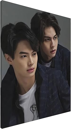 Amazon Co Jp タイドラマ 2gether ポスター 油絵 アートフレーム アートパネル 寝室の装飾 おしゃれ モダン インテリア 部屋飾り 壁飾り 壁掛け 飾り絵 新築飾り 贈り物 30x45cm フレーム付き ホーム キッチン