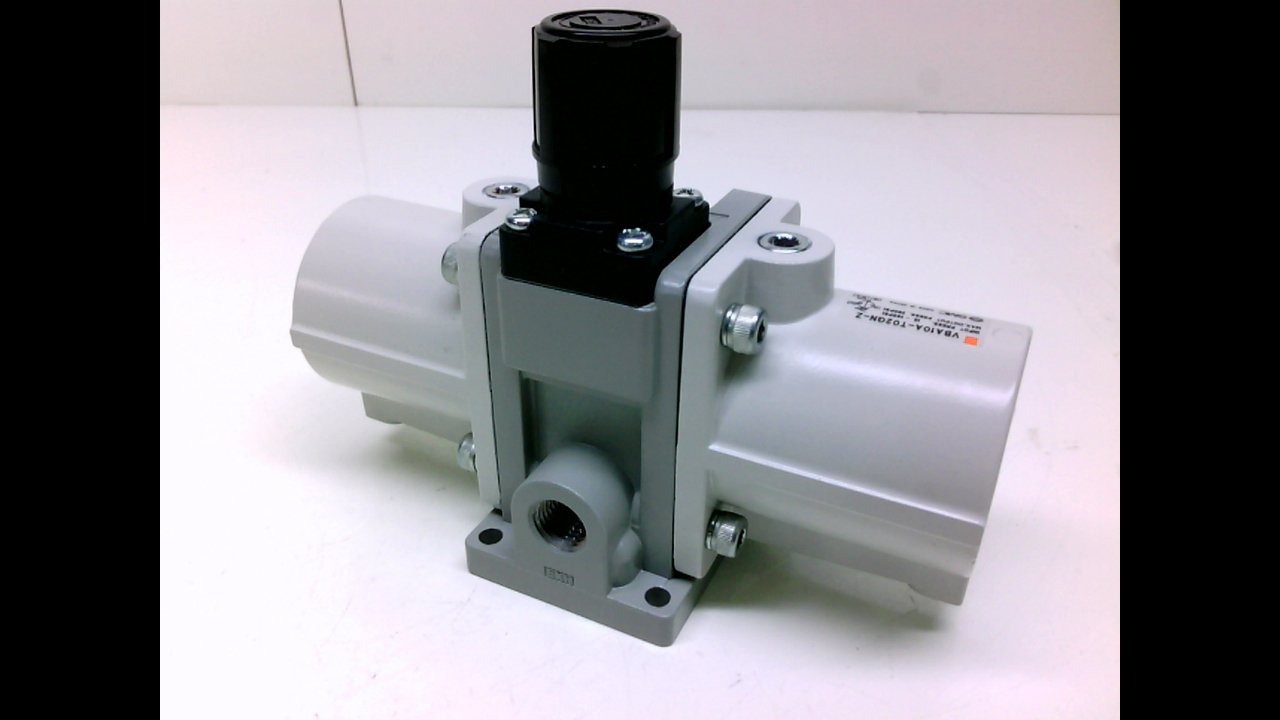 SMC VBA10A-T02GN-Z 1/4 in, 230 L/MIN, Booster Regulator, NPTF, Pressure Gauge, Ratio 2X, Silencer