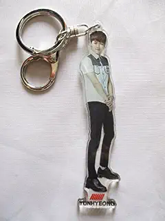 韓国　K-POP ☆iKON アイコン　YUNHYEONG ユニョン☆アクリルキーホルダー