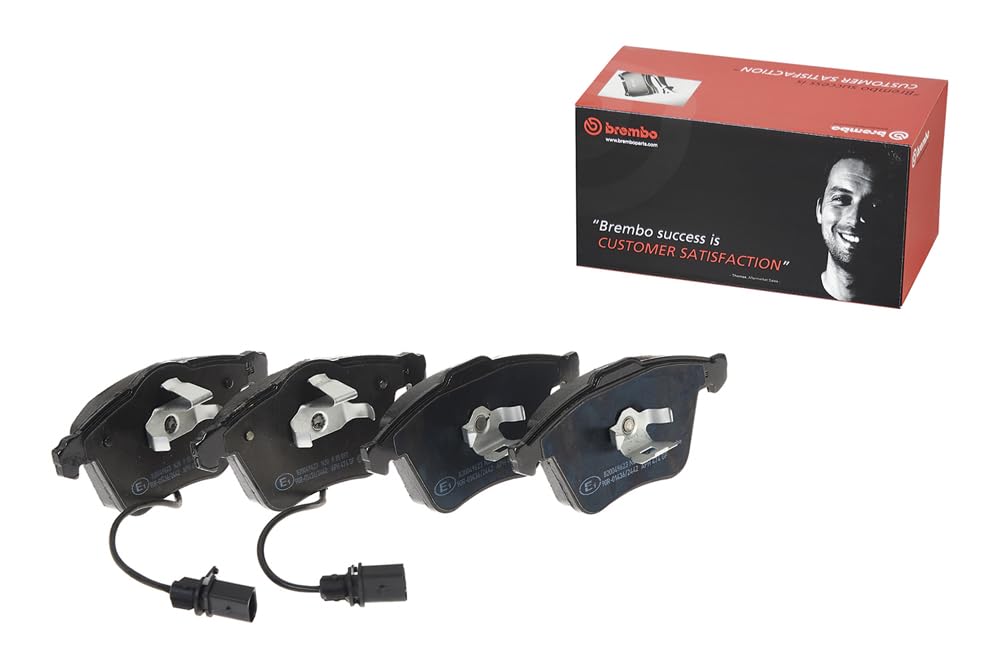 Remblokken Achter / Brake pad set Rear Brembo P65003 - Stuttparts