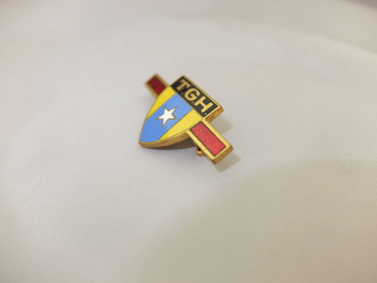 Amazon.co.jp: 宮城県 TGH 常盤木学園高校 校章 ピンバッジ セーラー服