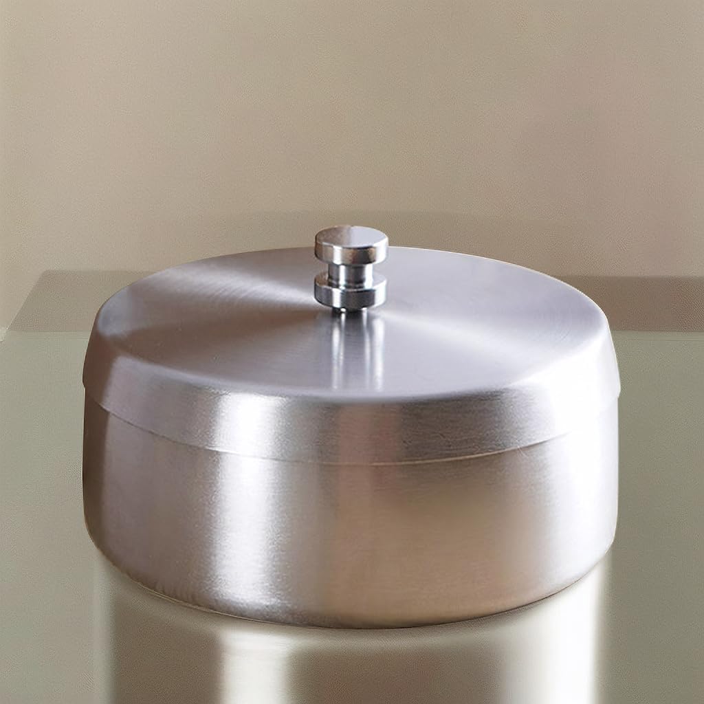 Stylish Stainless Steel Smell-Proof Ashtray with Lid - Windproof, Odorless, Ideal for Home, Office, Patios, Balconies(Silver Large)