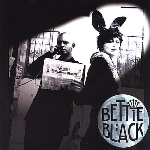 Amazon.deBettie Black