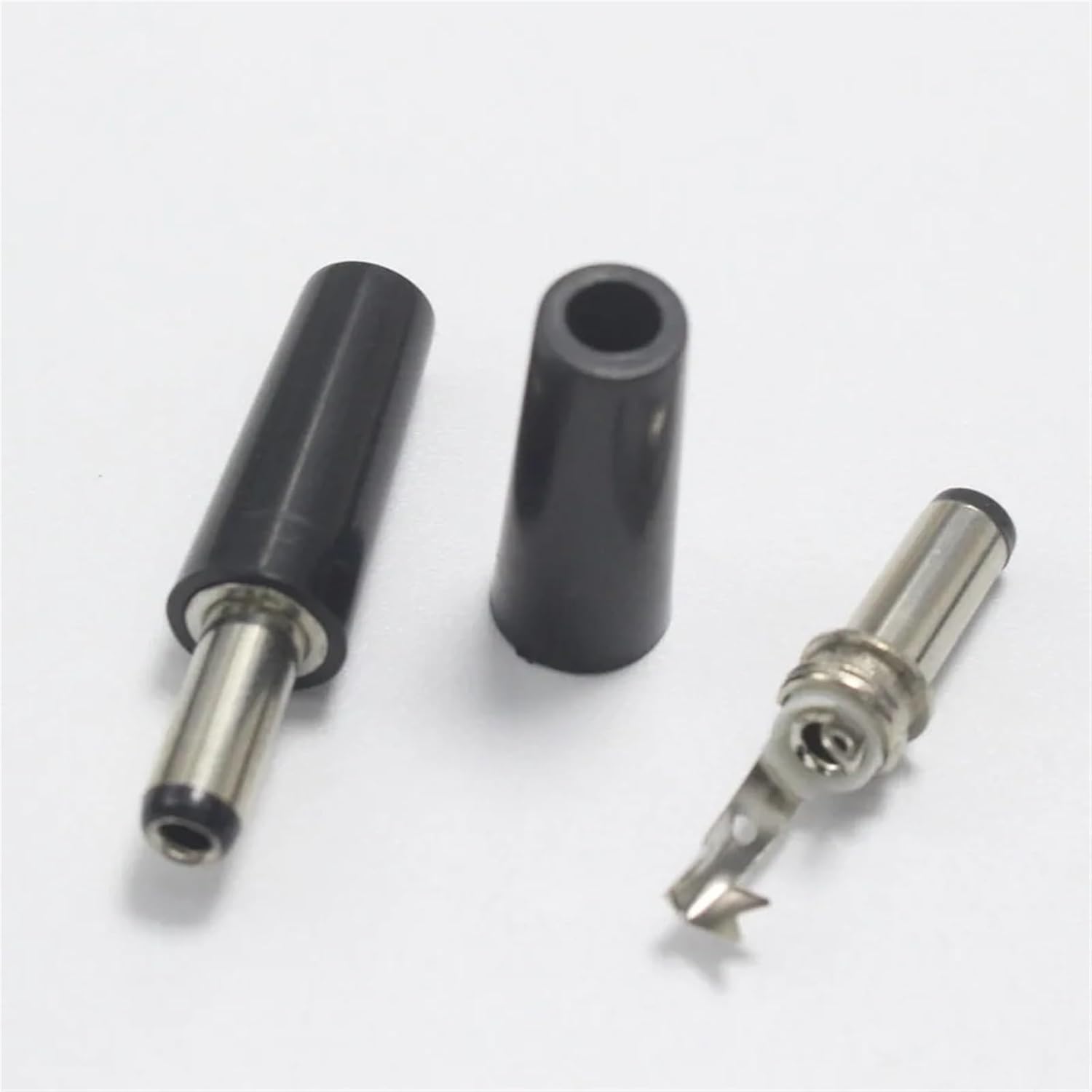 1pcs Black 5.5 * 2.5mm DC Power ABS 5.5mm x 2.5mm Male Plugs Connector Jack Adapter 14mm Long Type