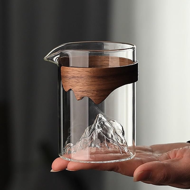 Image of Glass Carafe - Pour Over Coffee Beaker-Heat Resistant Borosilicate Coffee Server, Transparent Green Pour Over Coffee Pot Maker, Ideal for Home, Office, and Cafe (1)