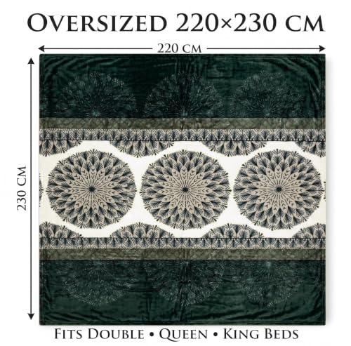 Image of VAS COLLECTIONS 280 GSM Flannel Blanket for Double Bed, Ultra Soft Plush Fleece Blanket, Warm & Cozy Heavy Winter Blanket, Breathable AC Blanket, for Home & Hotel, 220 x 230 cm - Emerald Green