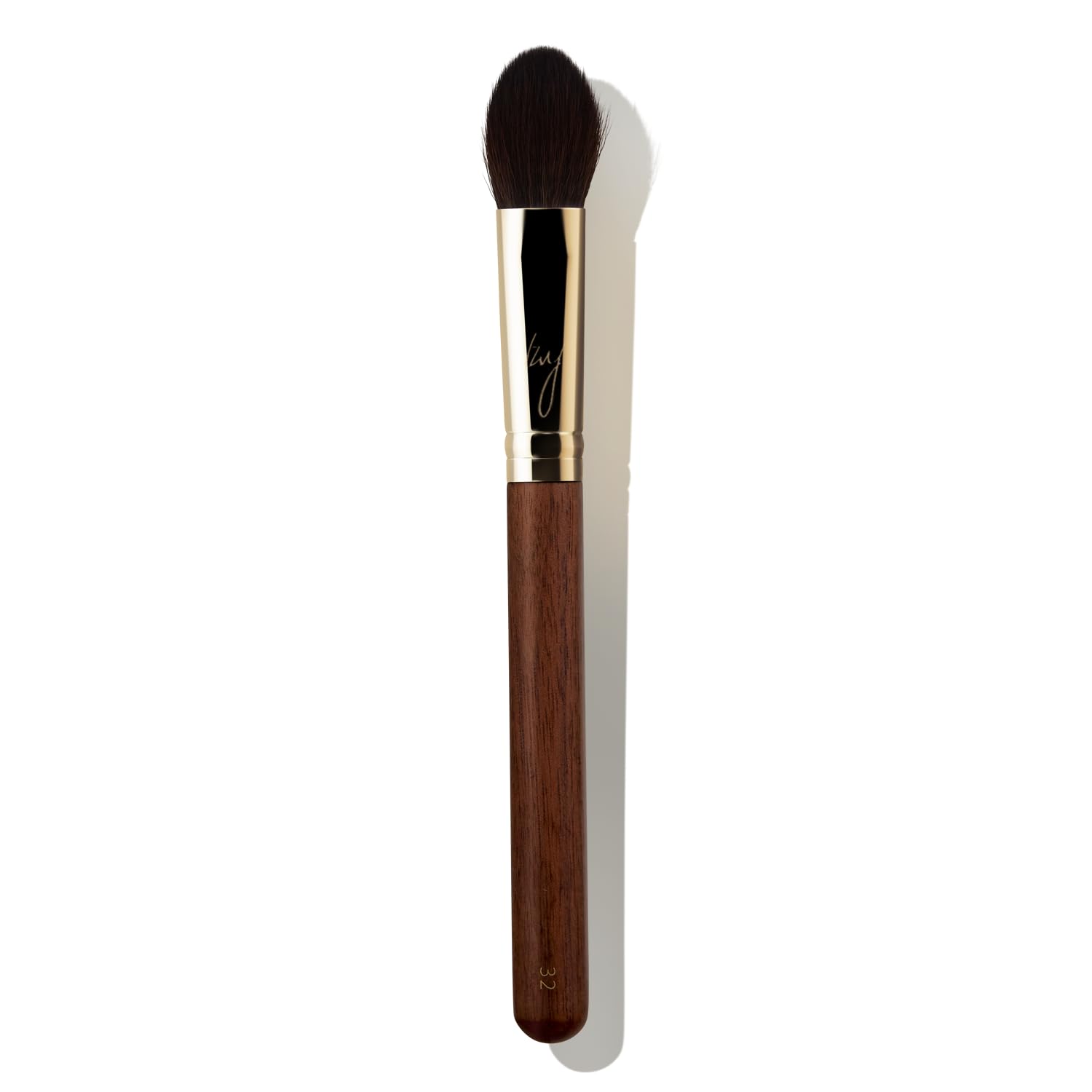 [SOO ADOR] BY MAENG #32 Cheek Brush - Precision Tool for Blush Application and Defined Cheek Colors | Designed by K-Pop Makeup Artist Maeng | Makeup Brush Blush Brush