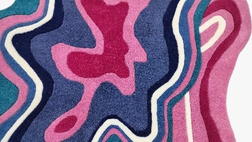 Image of Irregular Shape Handmade Woolen Carpet Pink Colour Size 6x9 feet