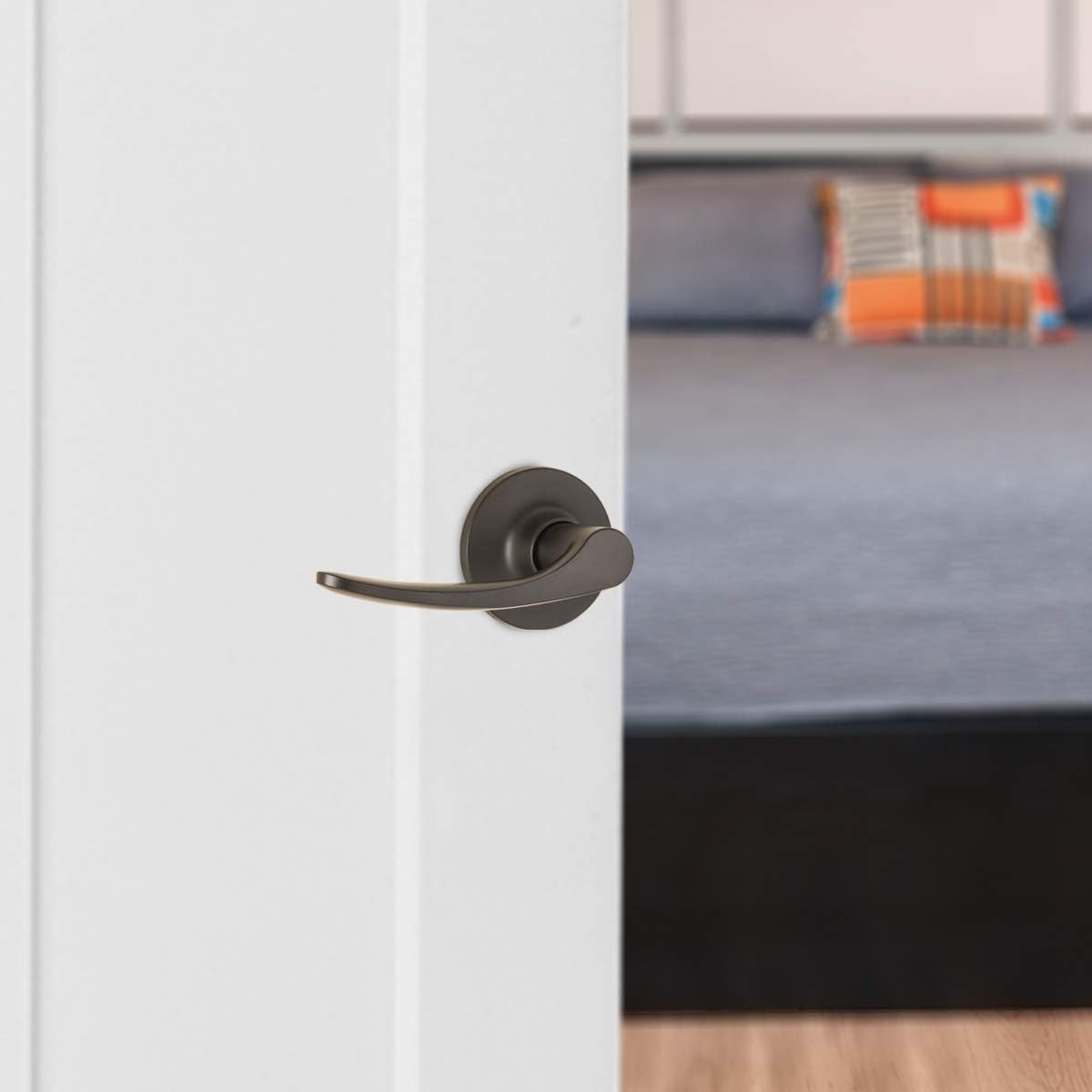 Amazon Basics Closet Door Lever, Curve, Matte Black