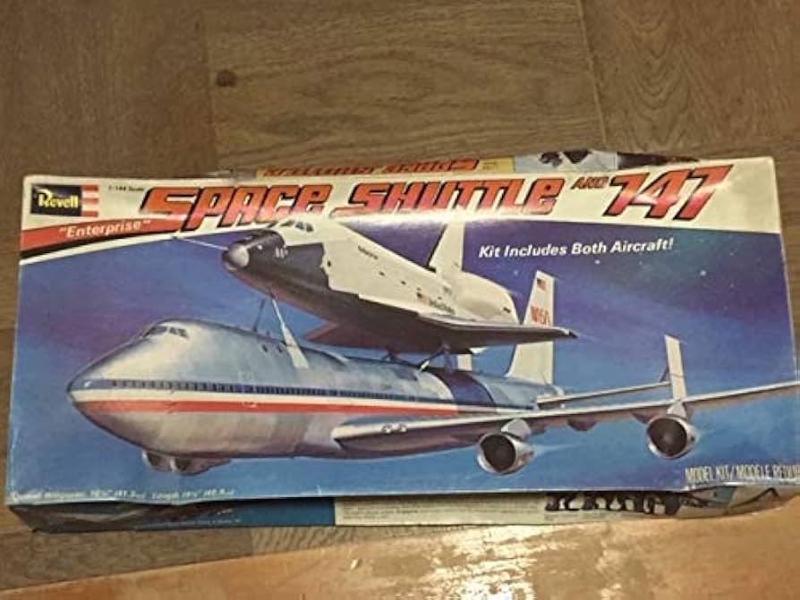 Amazon | NASA ボーイング 747 ＆ スペースシャトル 1/144