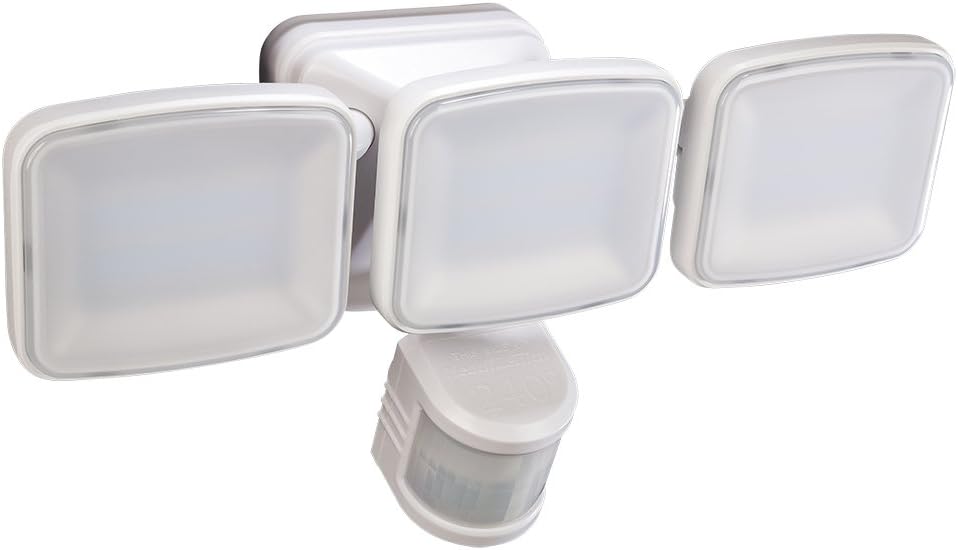 Heath Zenith HZ-5833-WH Led Motion Activated Security Light 3000 lm Triple Lamp Head Light & 240° Motion Detection Zoneup to 70'.White