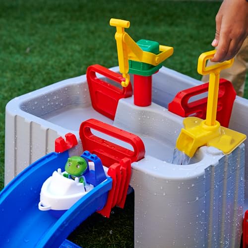 AquaPlay Harbour Wasserbahn - Outdoor-Wasserspiel mit Bahn, Booten und 2 Spiel-Figuren - Wasserspielzeug für Kinder ab 3 Jahre, 128 x 93 x 40 cm