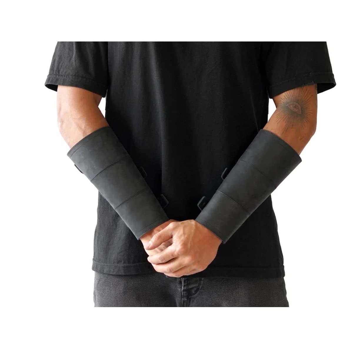 Uomini Medievale Cosplay PU Armatura in Pelle Manicotti Lace Up Viking Pirate Knight Gauntlet Wristband Bracer Steampunk Accessori, Stile Medievale (Nero)
