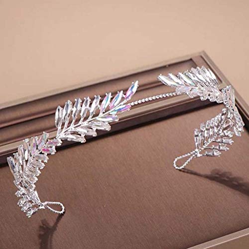 Diadema con hojas de cristal que soluciona el peinado de novia sin pesar