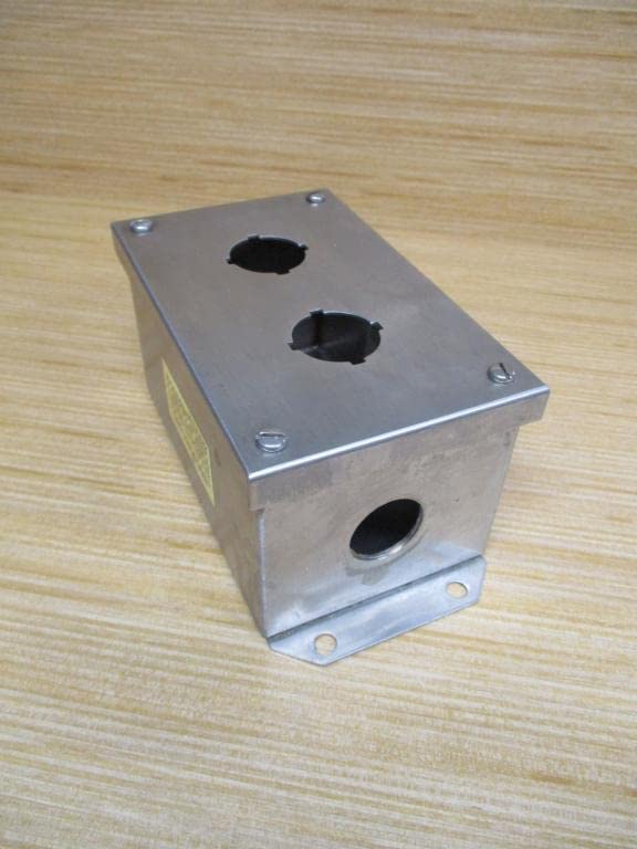 Square D 9001KYSS-2 2 Unit Enclosure SS 600V AC Max 30.5mm