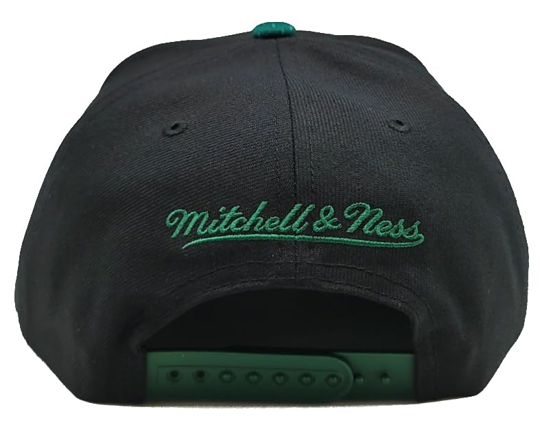 Casquette Milwaukee Bucks Mitchell & Ness réglable pour protéger du soleil - 6