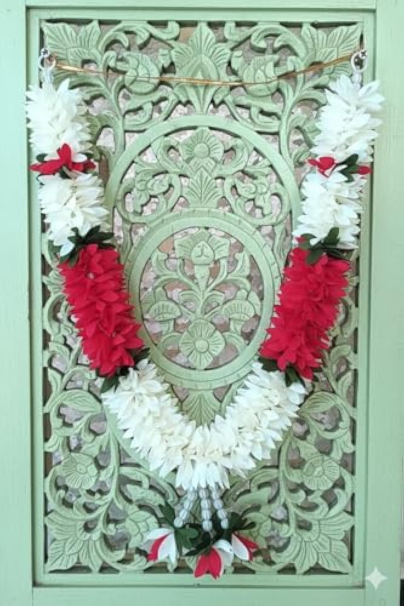 Garland/Mala for Photos, Premium Red Jasmine Mala