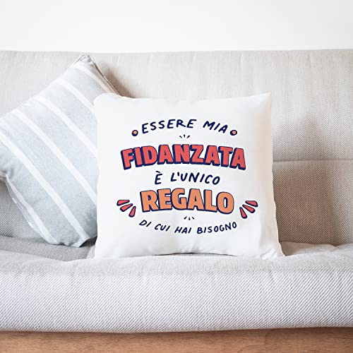 MUGFFINS Cuscino FIDANZATA - En italiano - Sono