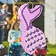 Relaxdays Pinata Meerjungfrau, mit Stab & Maske, Partypinata Kinder, zum Befüllen, HxBxT: 37,5 x 20 x 8 cm, lila/rosa