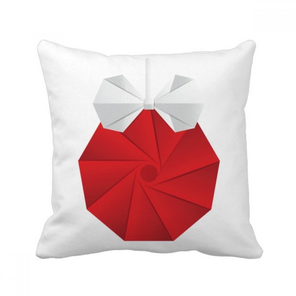 Coussin de Noël origami blanc pour sublimer votre canapé de salon