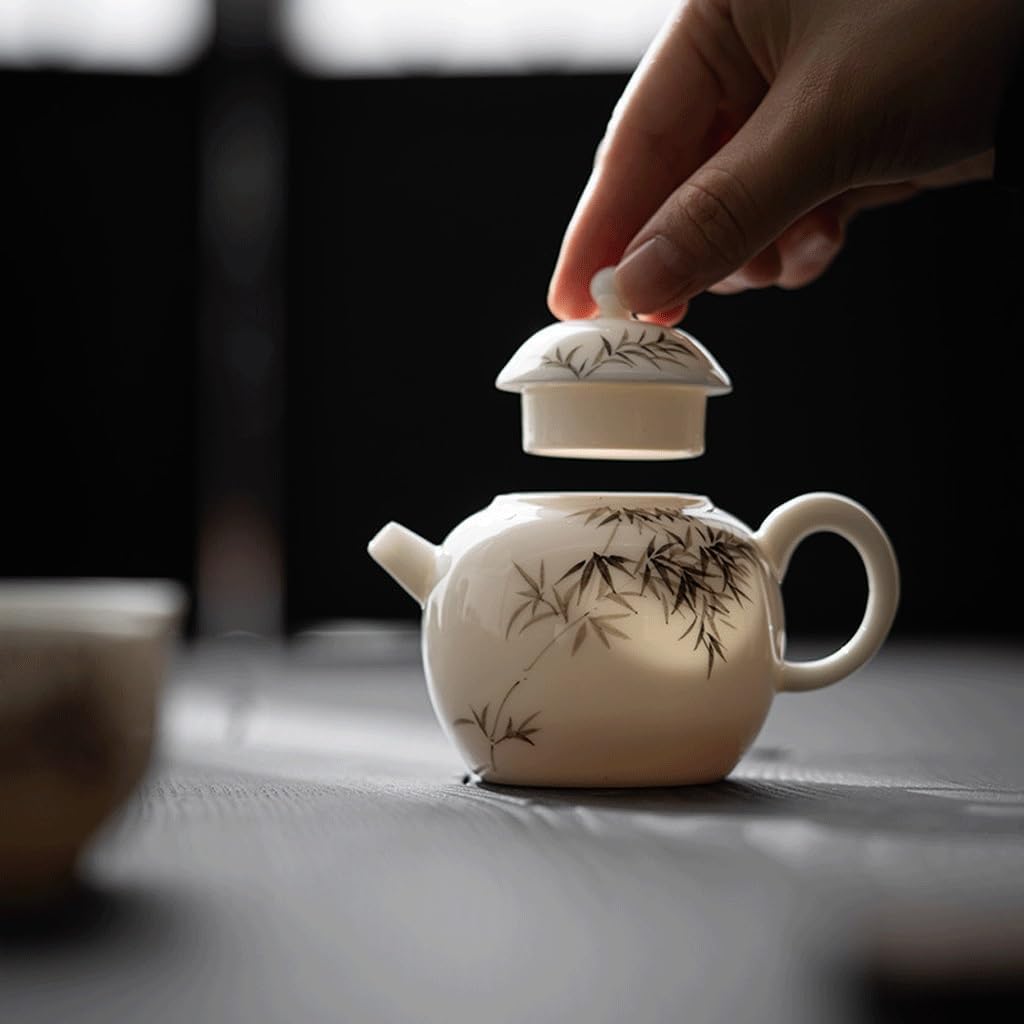 伊藤庄鋳造 茶釜 鉄釜 刷毛目 姥口 信長が勝家に与えた茶の湯釜 | 藤田