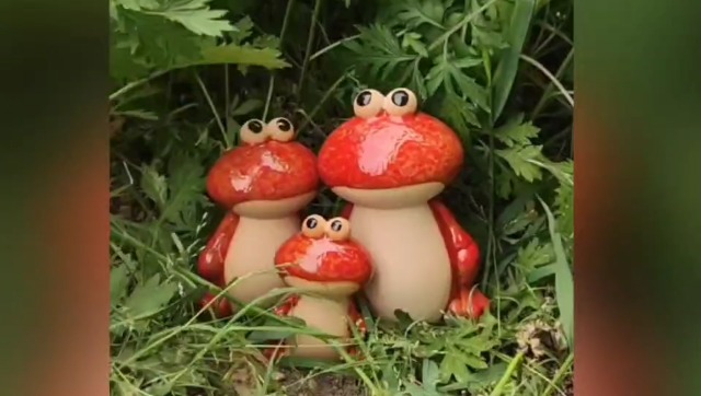 Estatuas de Rana para Jardín Cerámicas Decorativas Set de 3 miniatura 7