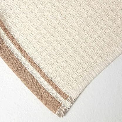 Homescapes 2er-Set saugfähige Geschirrtücher Waffelpiqué beige & naturweiß, Küchenhandtücher Baumwolle mit Motiv Huhn, Geschirrhandtücher 40x60 cm – Bild 5